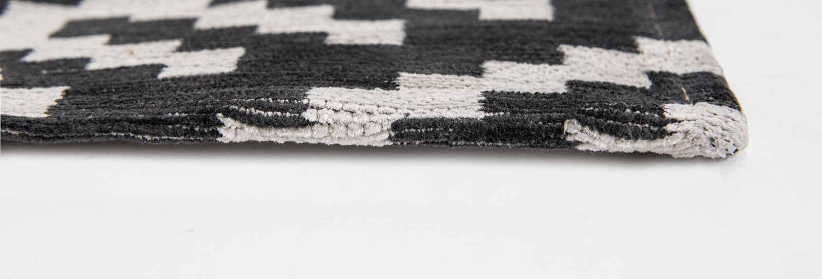 Louis De Poortere tapis Romo LX 8743 Nahli Charcoal side