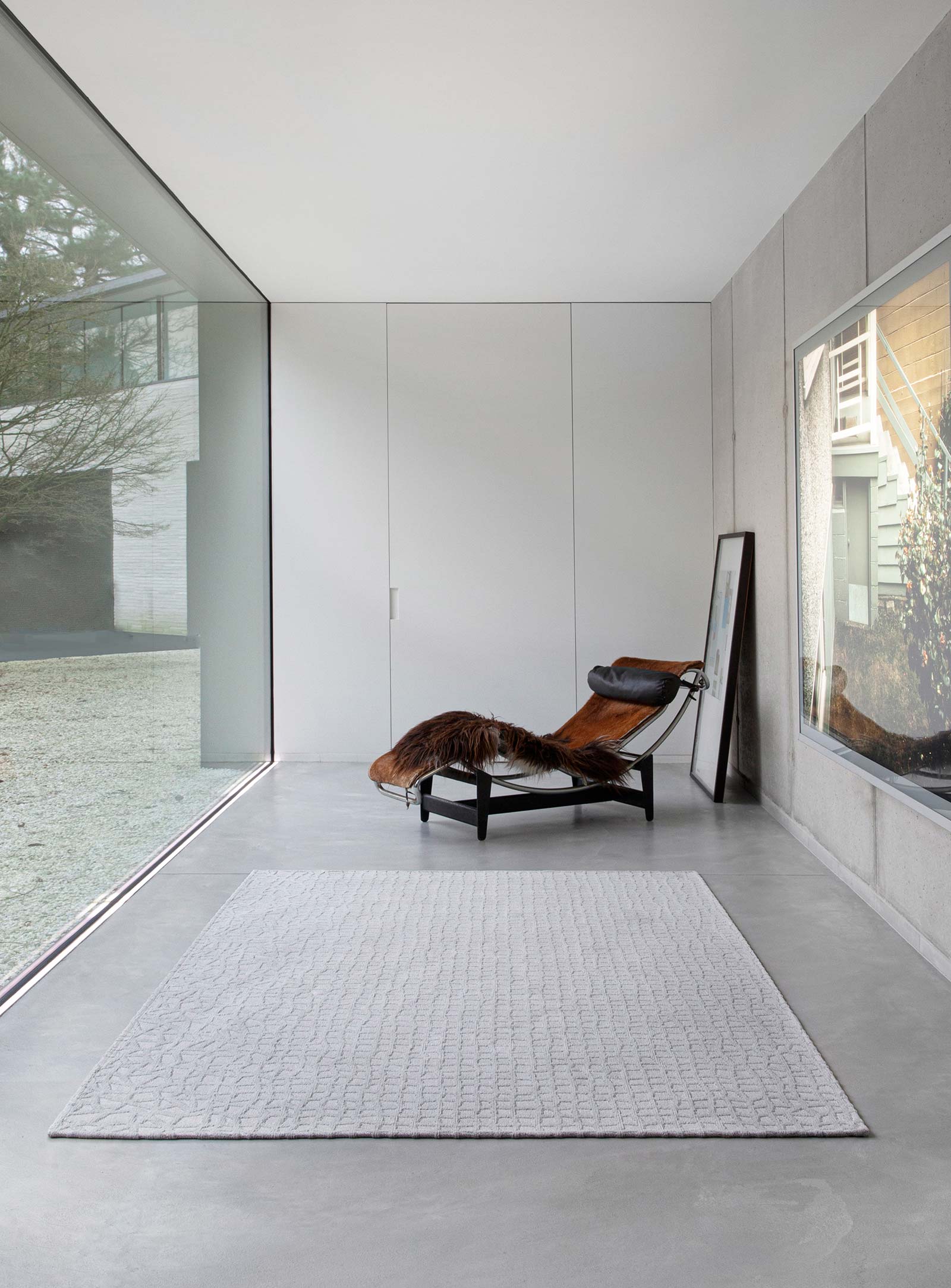 Louis De Poortere tapis, Structures Willow White 9246, Trammel design ...