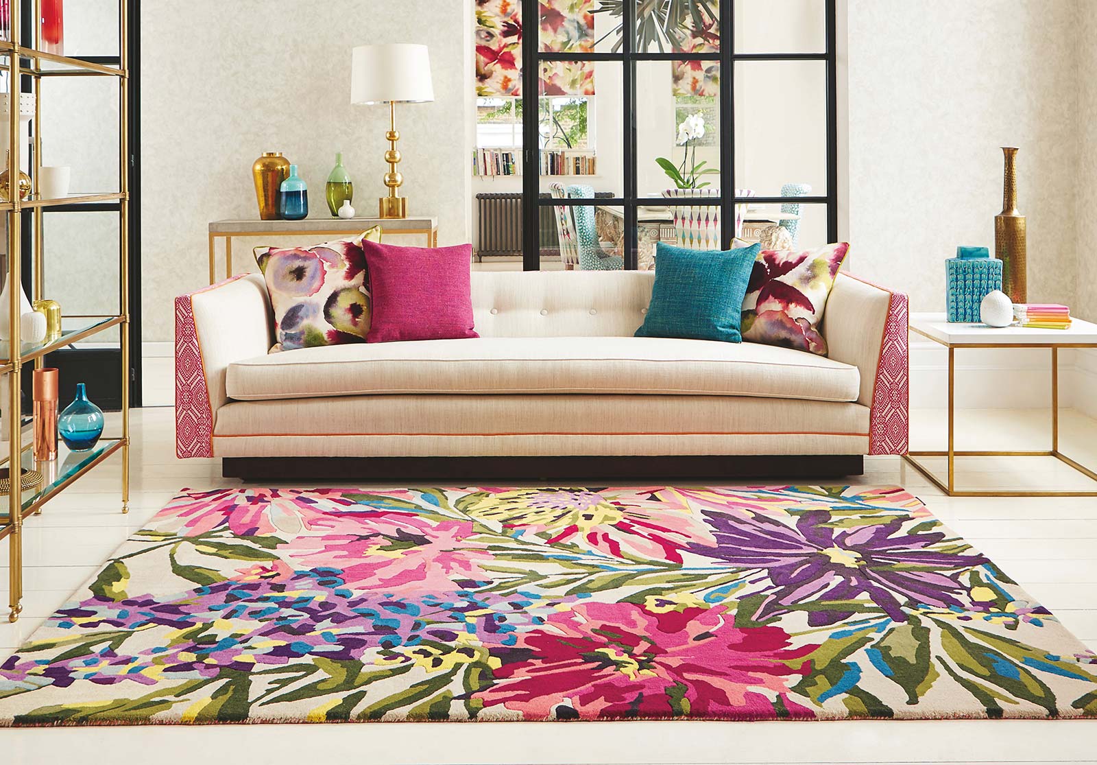 Tapis d'extérieur multicolore à fleurs aquatiques par Harlequin -  Inspiration Luxe