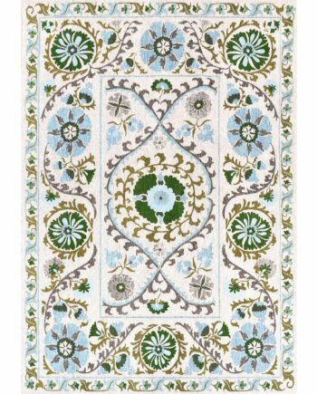 Louis De Poortere tapis Antiquarian Suzani 9732 Slavia
